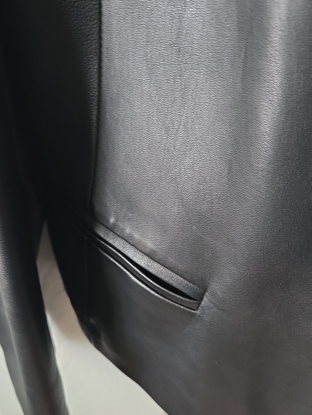 Talbots Women's Black Leather Jacket 12 - Picture 3 of 6